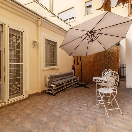 アパート Guesthost - Garbatella Comfy ローマ