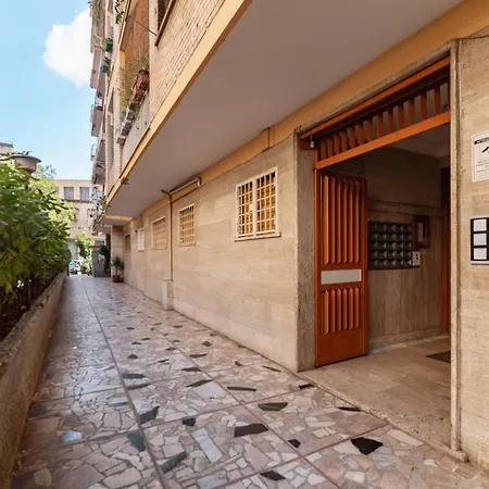 Guesthost - Garbatella Comfy *