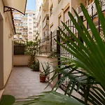 Guesthost - Garbatella Comfy * Roma